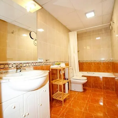Castanos With Ac Apartment